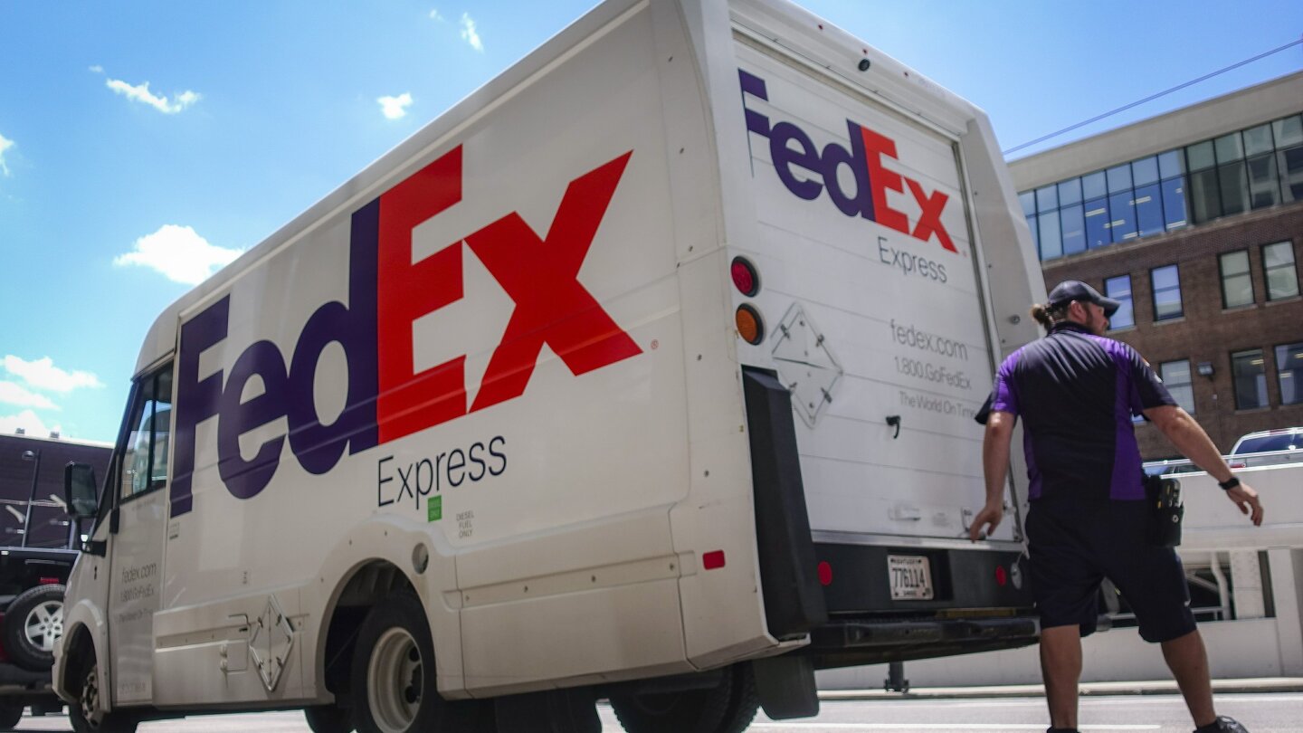 Fedex work shorts new arrivals